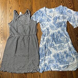 Bundle 2 H&M Maternity nursing dresses size M